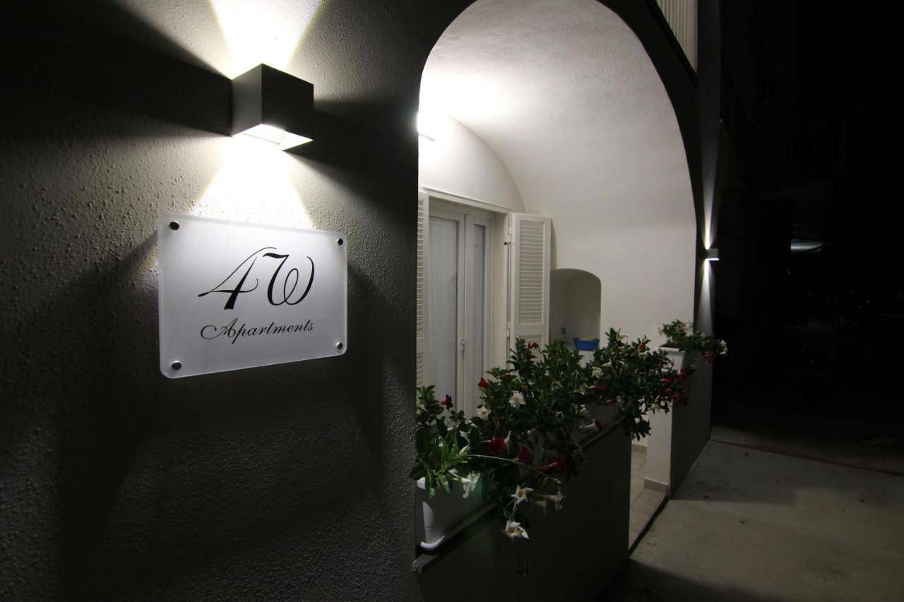 אג'רולה Four White Apartments מראה חיצוני תמונה